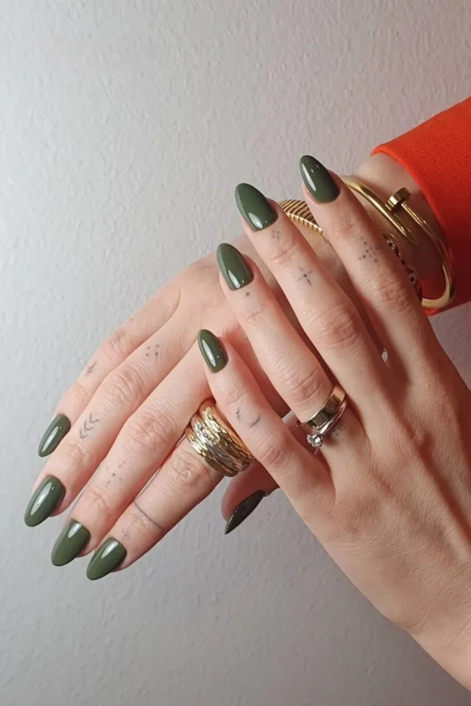Green Nails for Spring