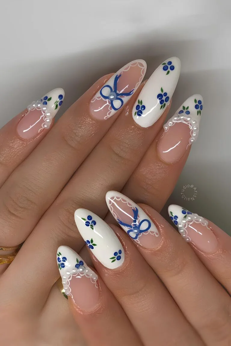 blue and white nails modern style