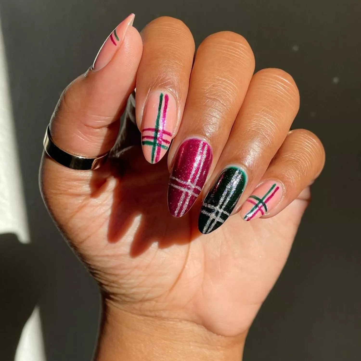 red and green manicure design